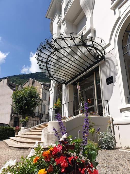 Grand T2 Calme Et Cosy Au « Pyrenees Palace » Bagneres-de-Luchon Экстерьер фото